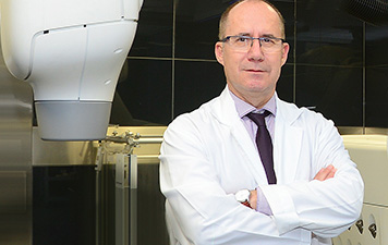 El Centro Integrado de Robótica Avanzada (CIRA) ofrece a pacientes y a la comunidad médica tratamientos con la robotización en cirugía y en radioterapia.