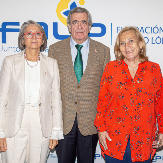 Carrusel evento Mes del Cáncer de Mama 2025_A